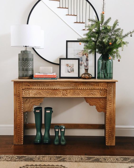 No Chintz Christmas Interior Entry Table